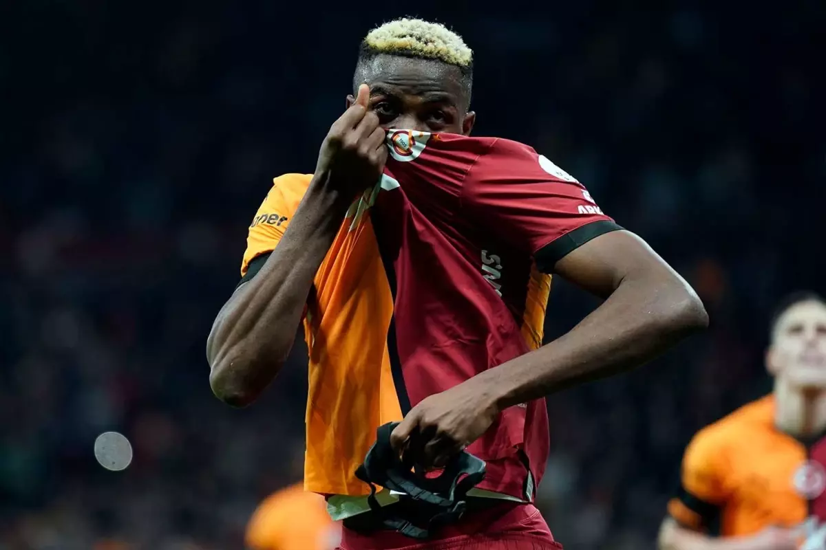 Galatasaray Namağlup Liderliğini Sürdürdü
