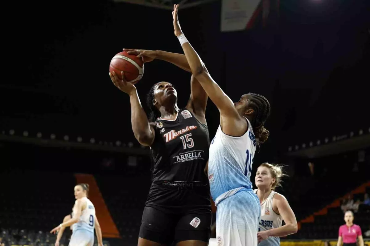 ÇBK Mersin Yarı Finalde