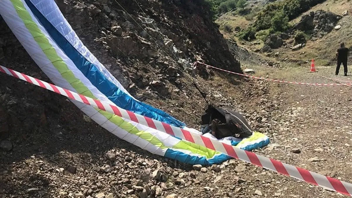 Yamaç paraşütü sporcusu atlayıştan sonra kaybolmuştu: Cansız bedenine ulaşıldı!