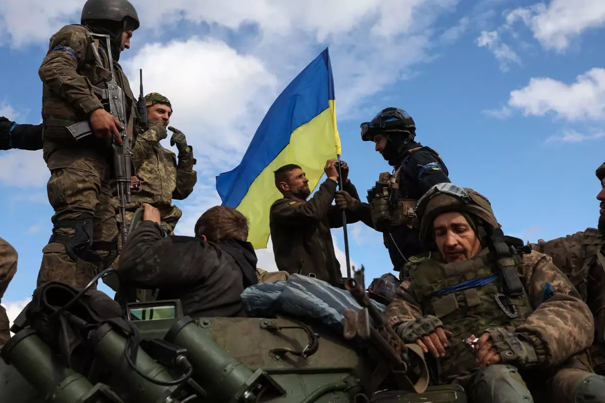 Ukrayna, İngiltere, Fransa ve ABD koşulsuz ateşkes için bir araya geliyor